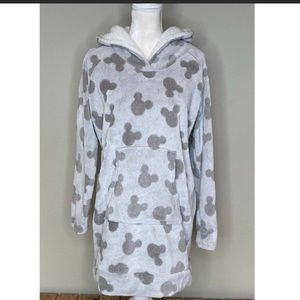 NEW Gray Mickey Mouse soft Pullover